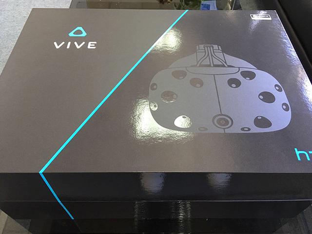 微加科技VR技术团队HTC Vive 开箱体验